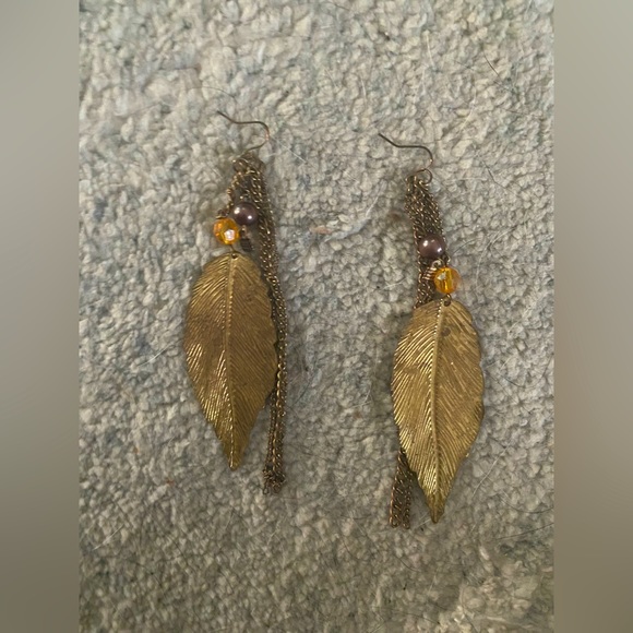 Feather Earrings - Picture 3 of 3